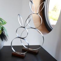 tételeket Húsvéti nyuszi dekoratív fém gyűrű fa talppal 21×55cm