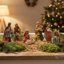 tételeket Kézzel festett betlehemes figurák 2cm - 9cm 7db