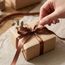 tételeket Ajándék szalag barna szatén szalag díszszalag 6mm 50m