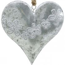 Akasztható szívek, fém díszítés dombornyomással, Valentin-nap, tavaszi dekoráció ezüst, fehér H13cm 4db
