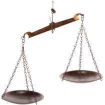 tételeket Dekoratív mérleg nosztalgikus dizájnnal a konyhába és a nappaliba, vintage hangulattal, 58 cm