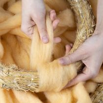 tételeket Gyapjúzsinór, gyapjúszalag, krémnarancs, 10 m gyapjú koszorúkhoz és virágdíszekhez