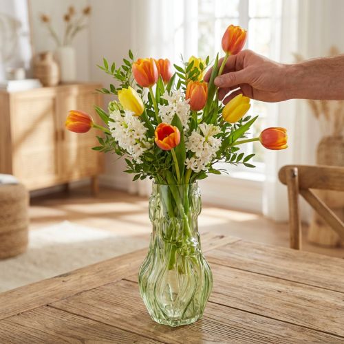 Üvegváza dombornyomott tulipán