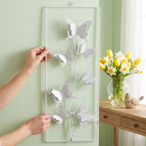 Pillangó függő Art tavaszi fém fali művészet Shabby Chic fehér ezüst H47,5 cm | Floristik24.hu
