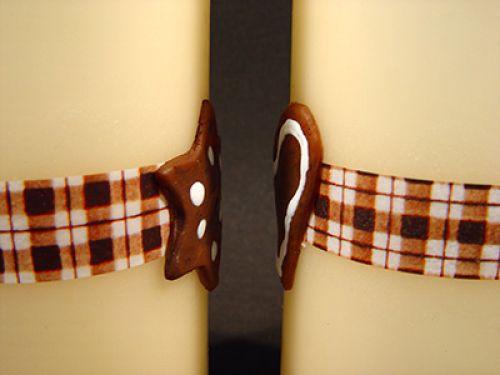 Floristik24 Krémszínű oszlopgyertya viaszos csillaggal / szívvel, gyémánt szalagon