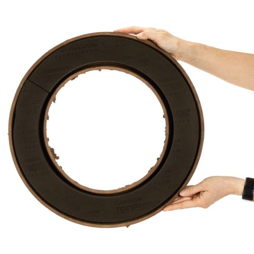 Virágmintás habgyűrű OASIS® Renewal® Virágmintás hab Biolit® 45cm 2db | Floristik24.hu