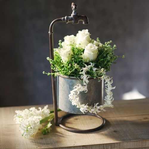 Floristik24 Kerti dekorációs fém ültetőgép csappal Ø16,5cm H42cm