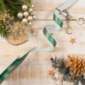 Kockás ajándékszalag karácsonyi ajándékokhoz, 15mm x 20m | Floristik24.hu