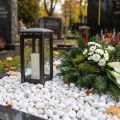 Deco kavics hálóban fehér 1cm - 2,5cm 1kg | Floristik24.hu