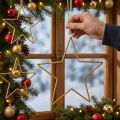 Csillogó arany díszcsillagok