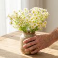 Műkamilla virágcsokorként, természetes és könnyen kezelhető dekorációként, 28 cm, 3 darab | Floristik24.hu