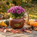 Ültetőgép, alma sünnel, őszi dekoráció, cachepot, kerámia Ø16cm H22cm Szé33cm | Floristik24.hu